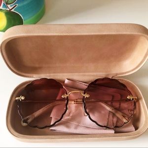 CHLOE ROSIE PETITE FLOWER SUNGLASSES